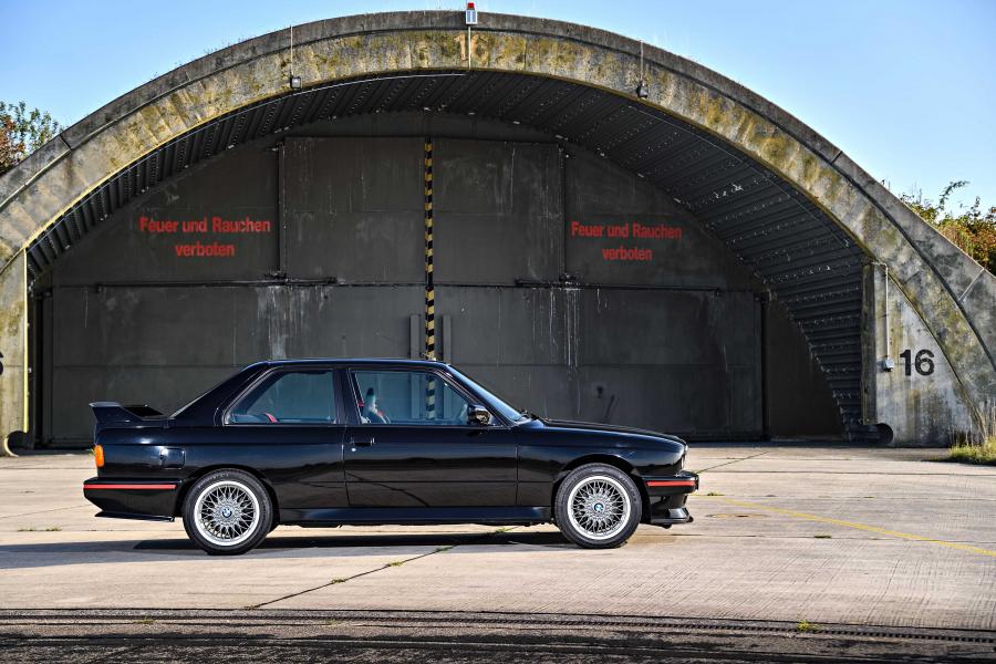  BMW M3 Sport Evolution (E30) 1990 года  (фото 17 из 55)